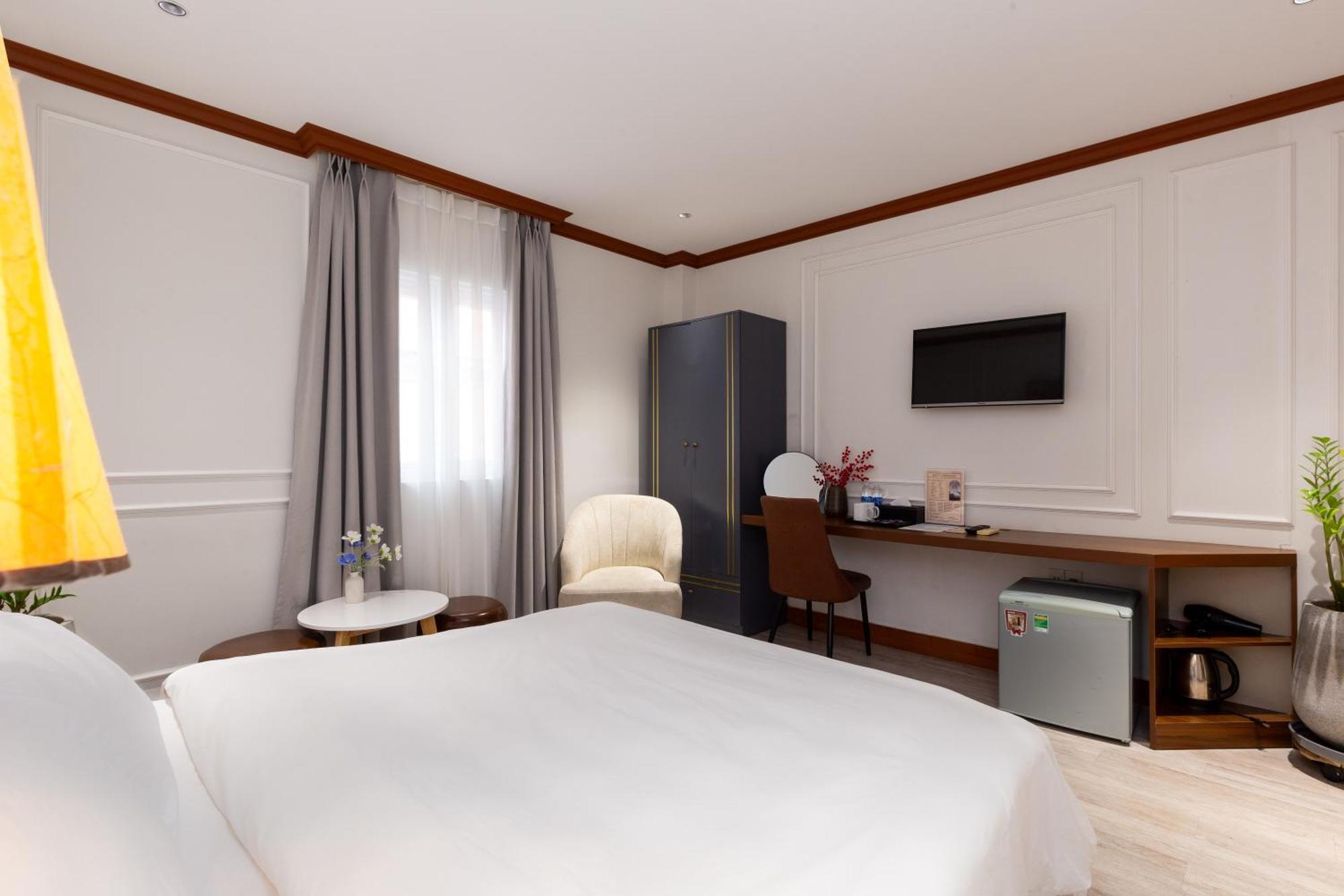 Matterhorn Hotel Хошимин Екстериор снимка