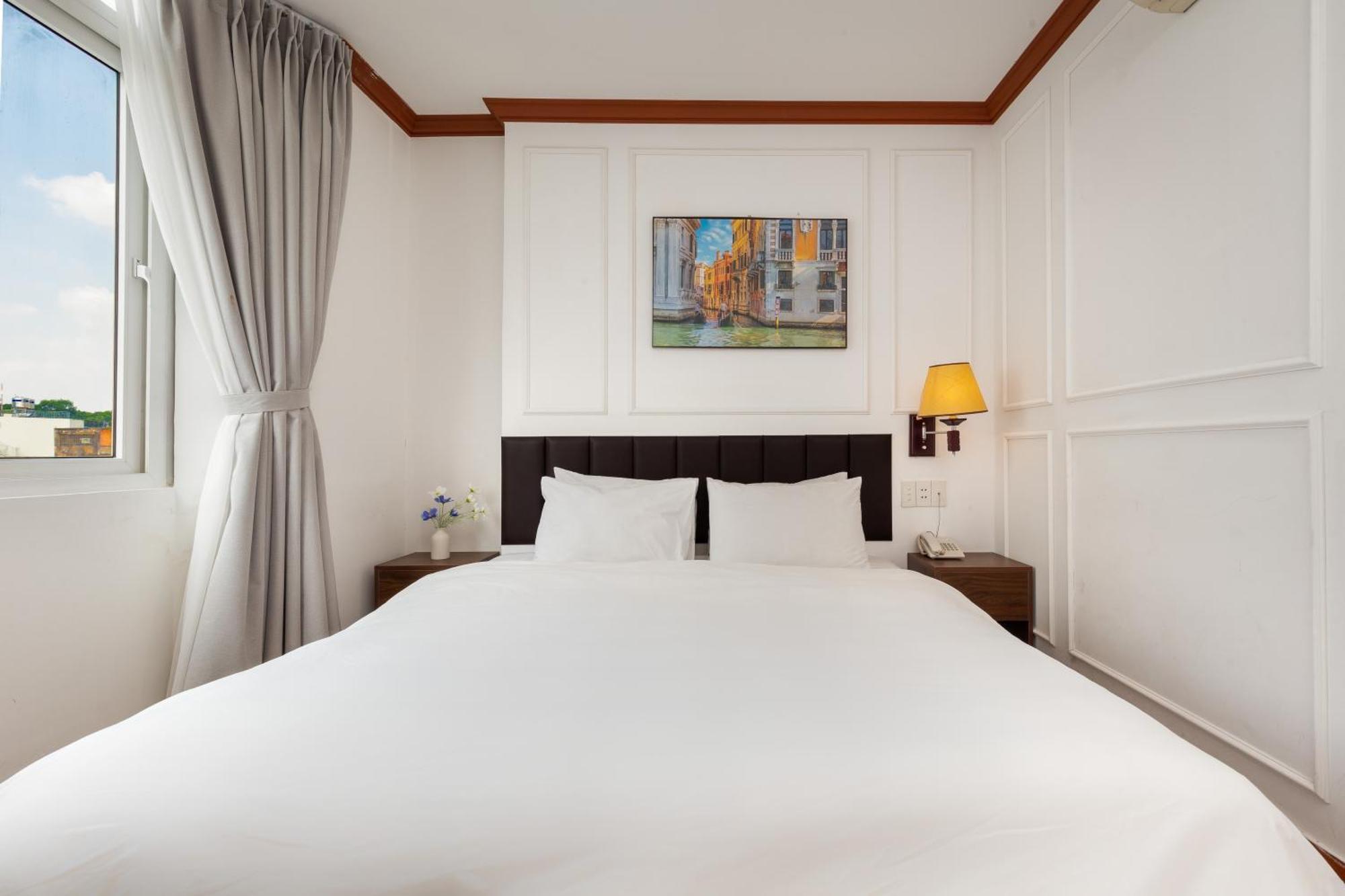 Matterhorn Hotel Хошимин Екстериор снимка