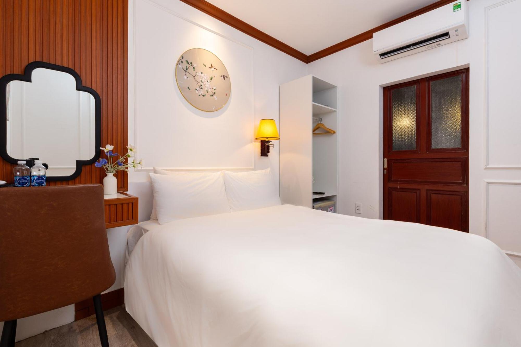 Matterhorn Hotel Хошимин Екстериор снимка